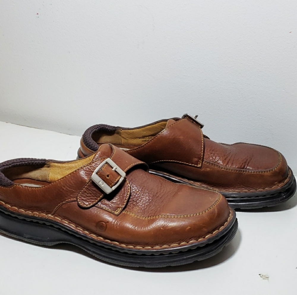 Born Women's Leather Shoes GUC